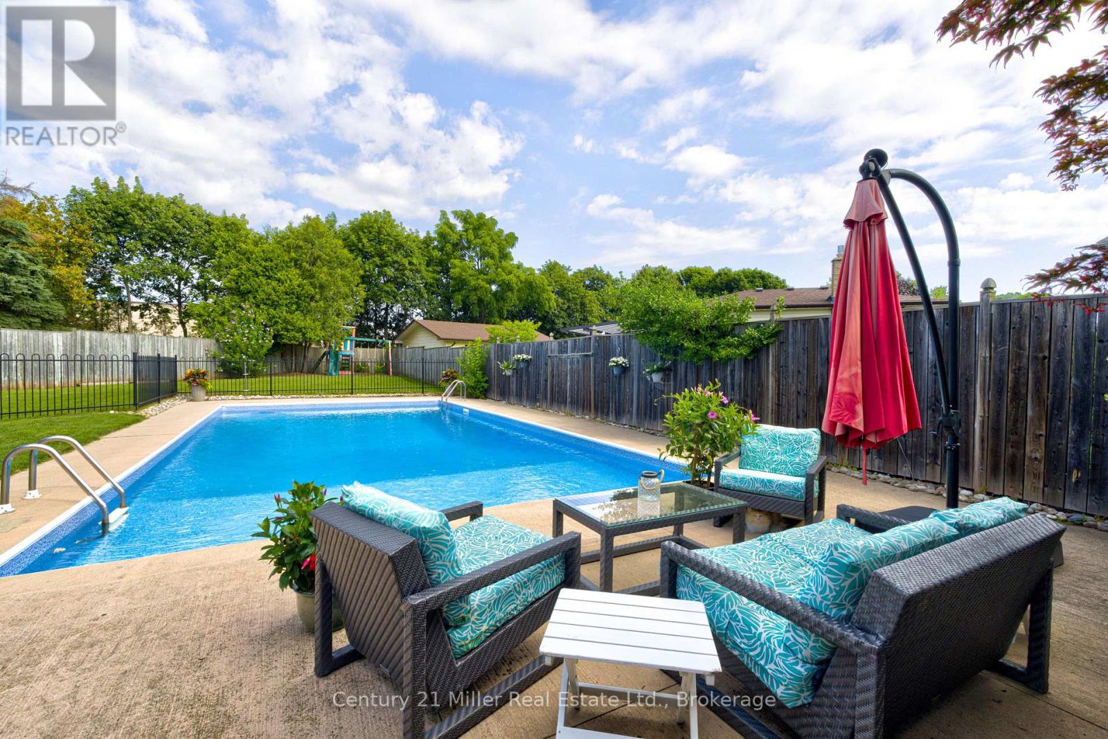 2225 WYANDOTTE DRIVE - Image 33
