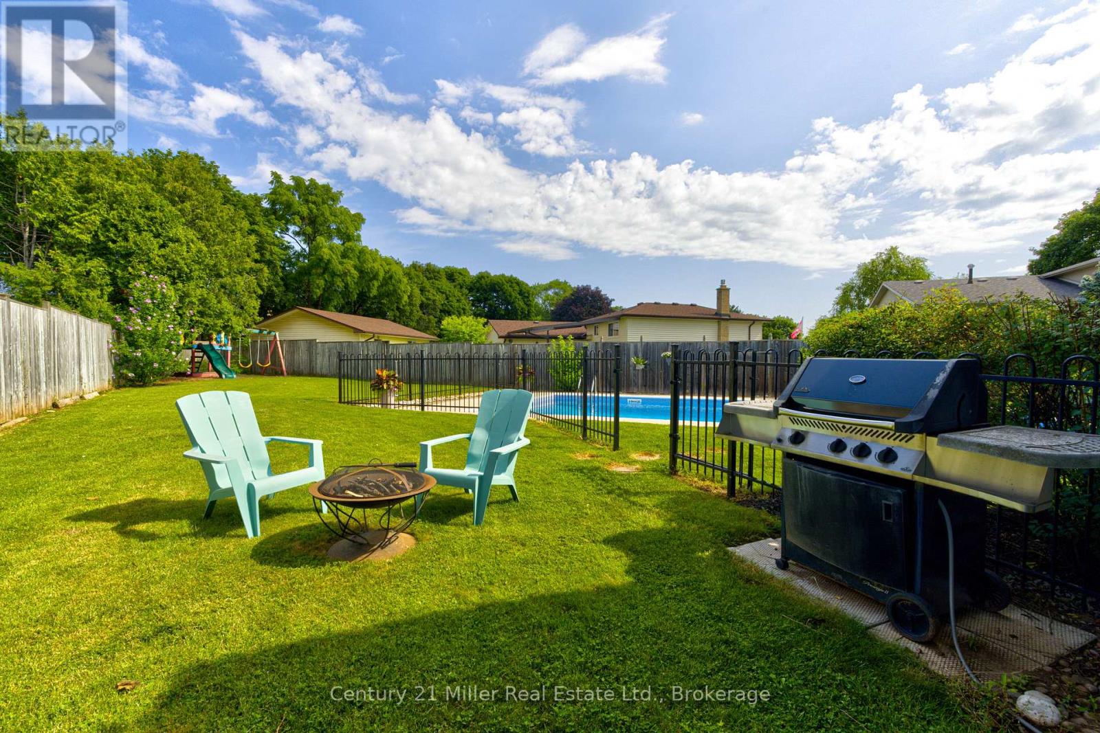 2225 WYANDOTTE DRIVE - Image 45