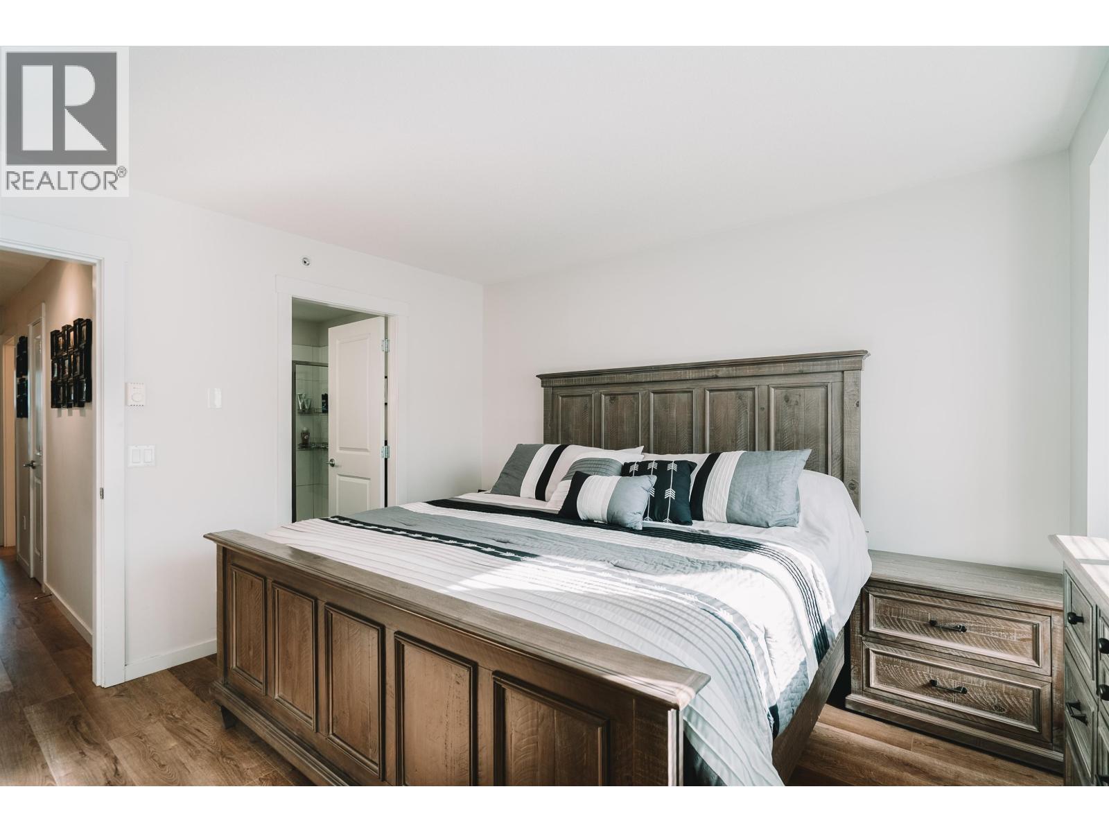 136 2418 AVON PLACE, Port Coquitlam