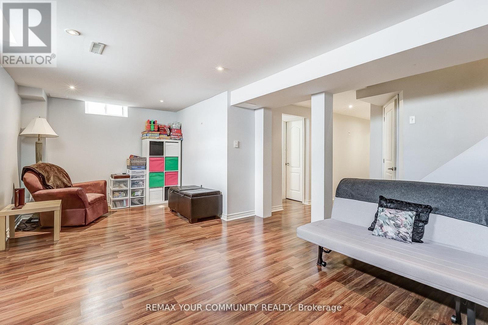 16 WINDROW STREET - 38