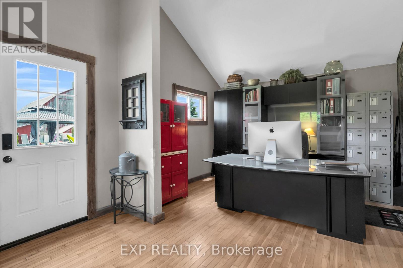 220 LAKERIDGE ROAD - 26