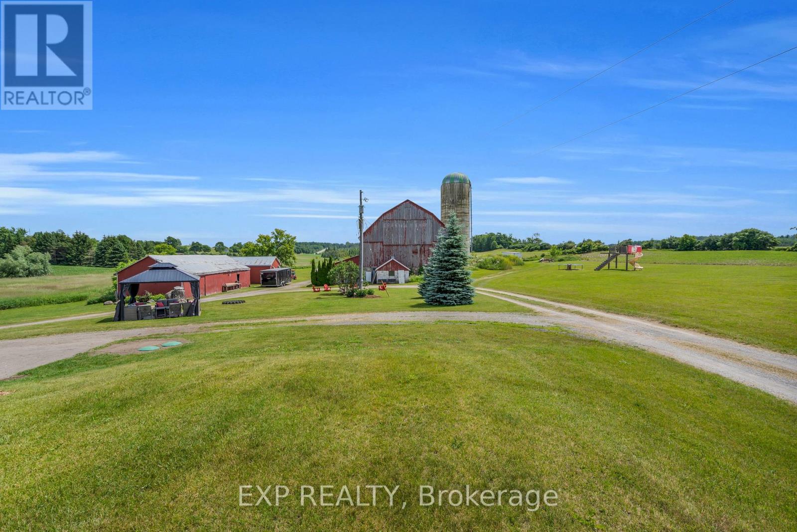 220 LAKERIDGE ROAD - 36