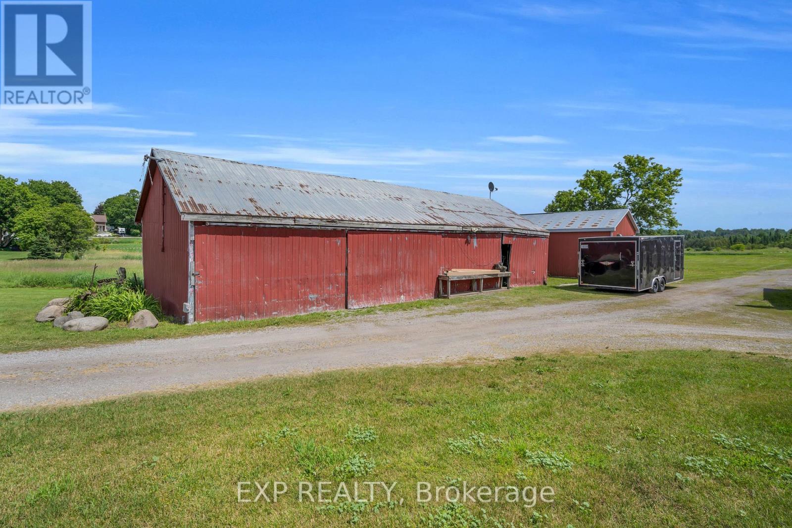 220 LAKERIDGE ROAD - 37