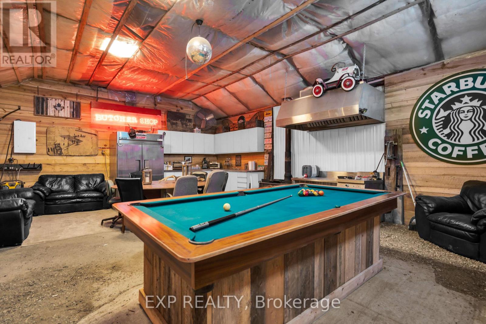 220 LAKERIDGE ROAD - Image 39