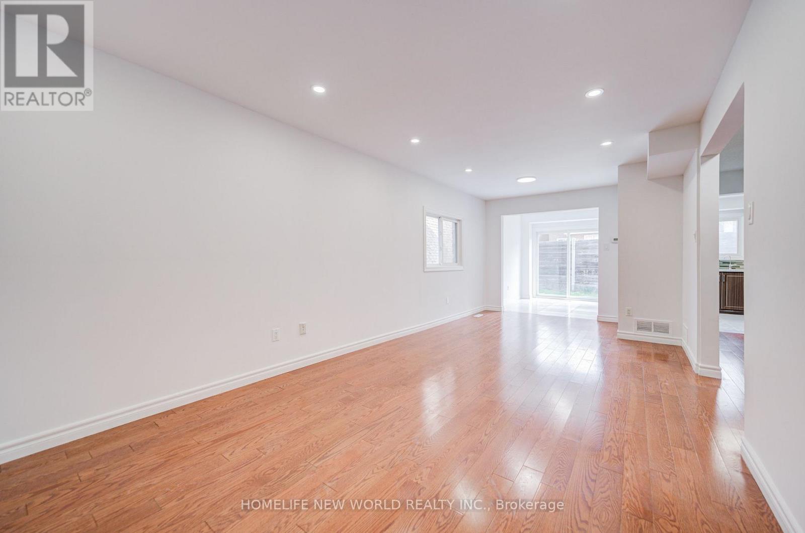 94 HORD CRESCENT - 16