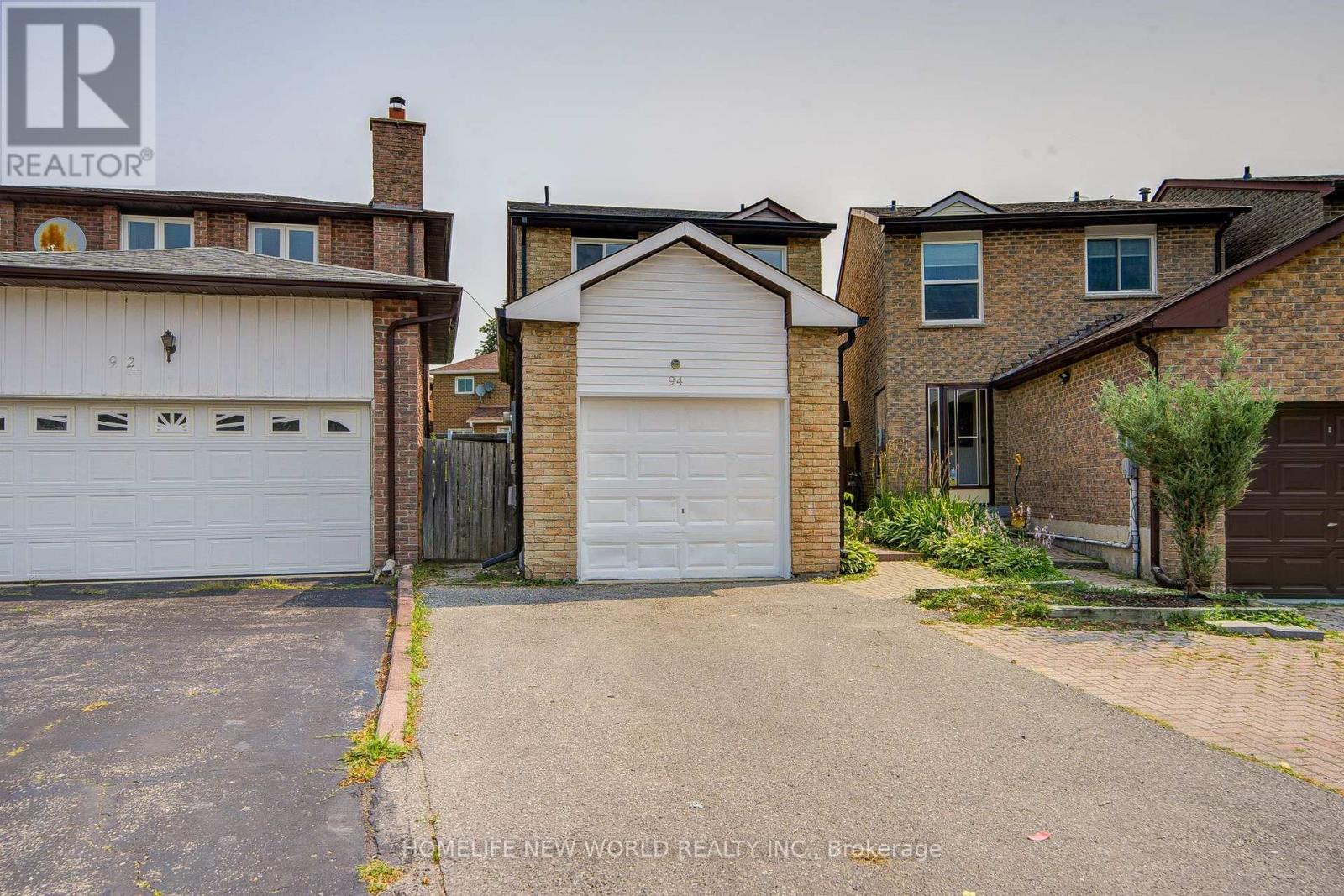 94 HORD CRESCENT - 4