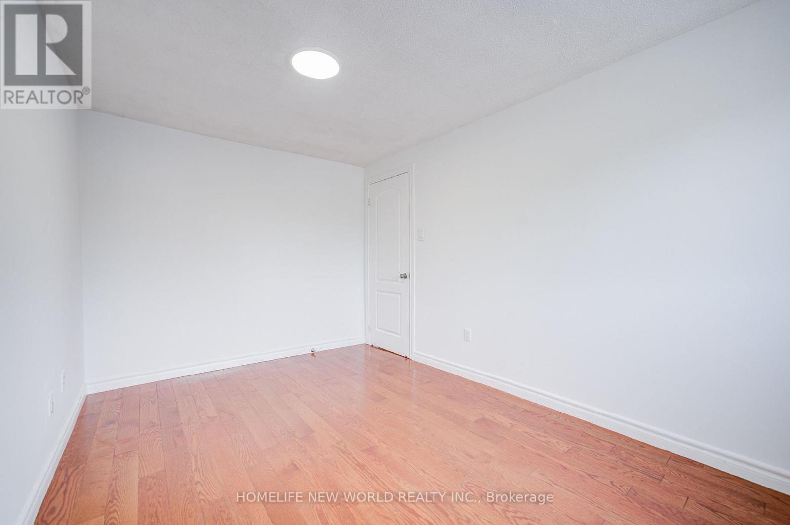 94 HORD CRESCENT - 42