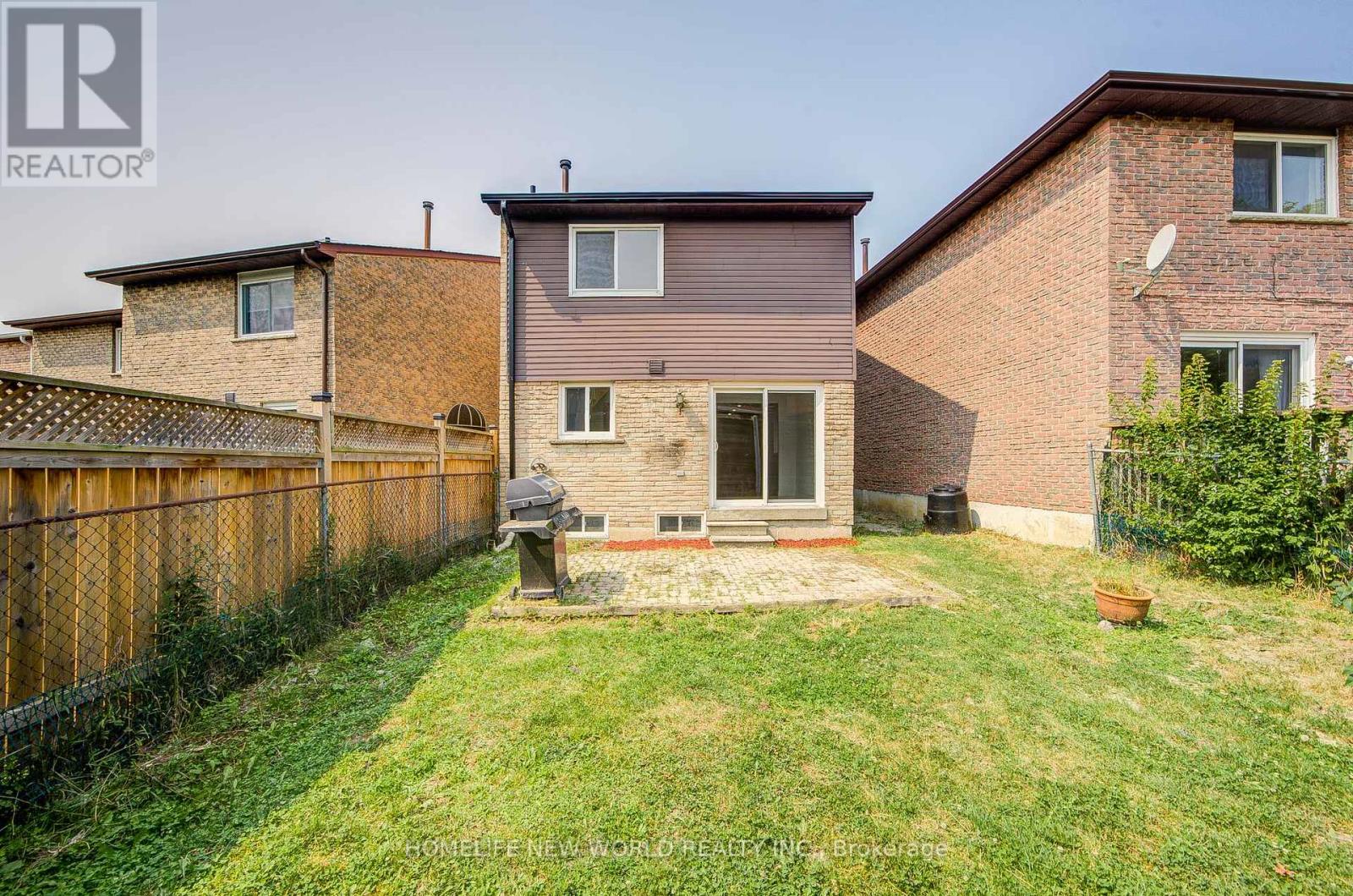 94 HORD CRESCENT - 48