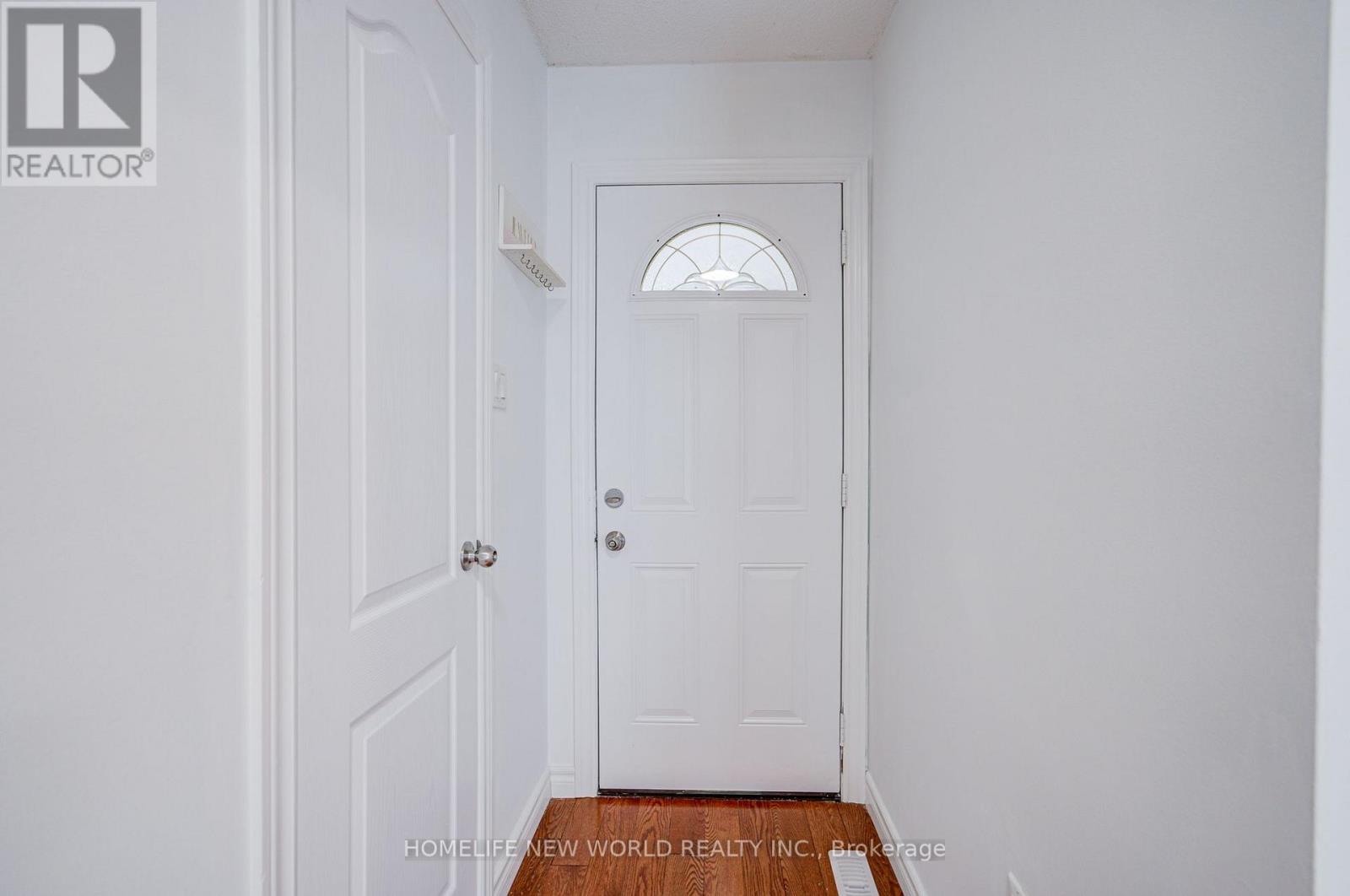 94 HORD CRESCENT - 8