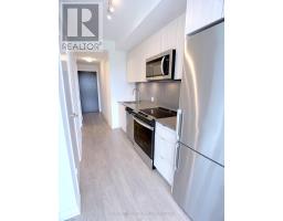 601w - 3 Rosewater Street, Richmond Hill, ON L4C5T6 Photo 6