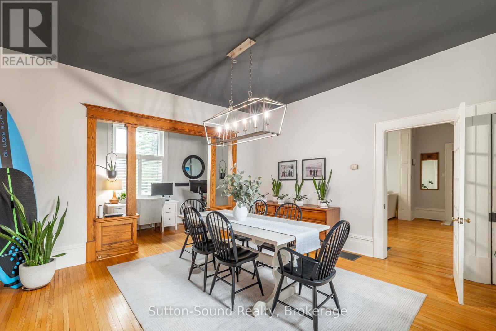 490 WATERLOO STREET - 9