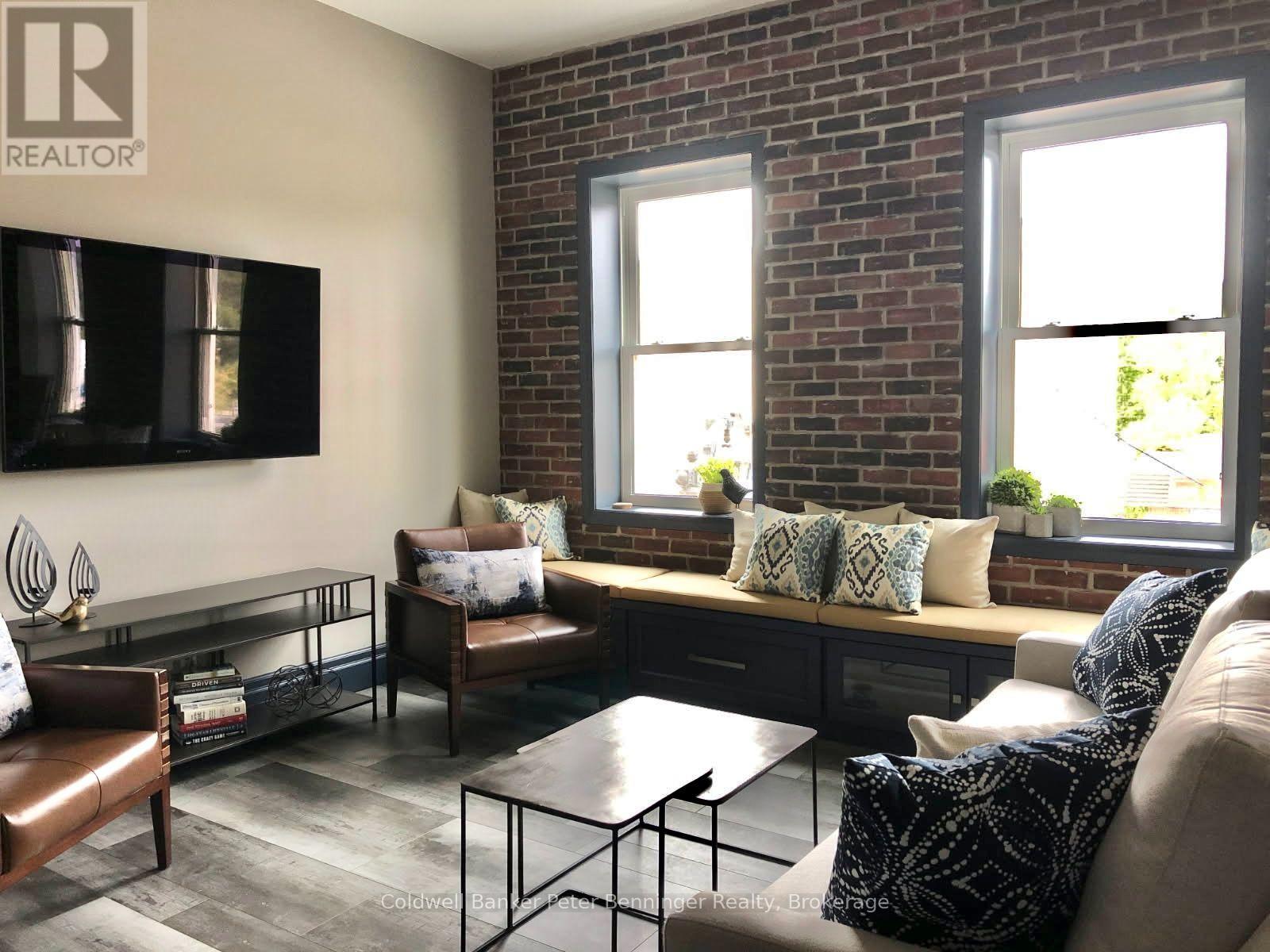 APT 1