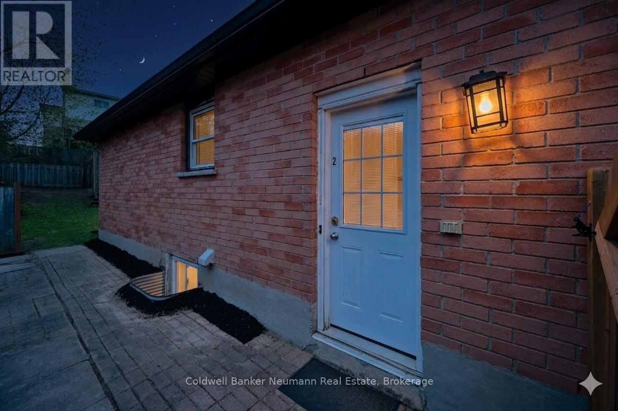 364 IMPERIAL ROAD S - Image 21