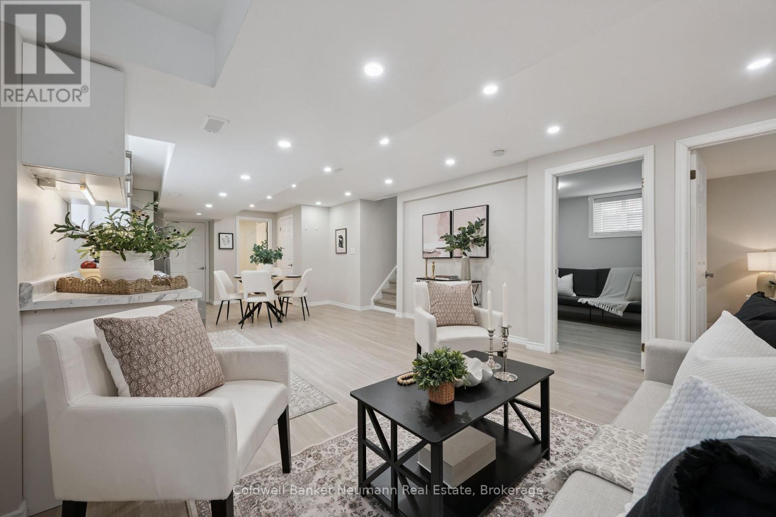 364 IMPERIAL ROAD S - Image 26