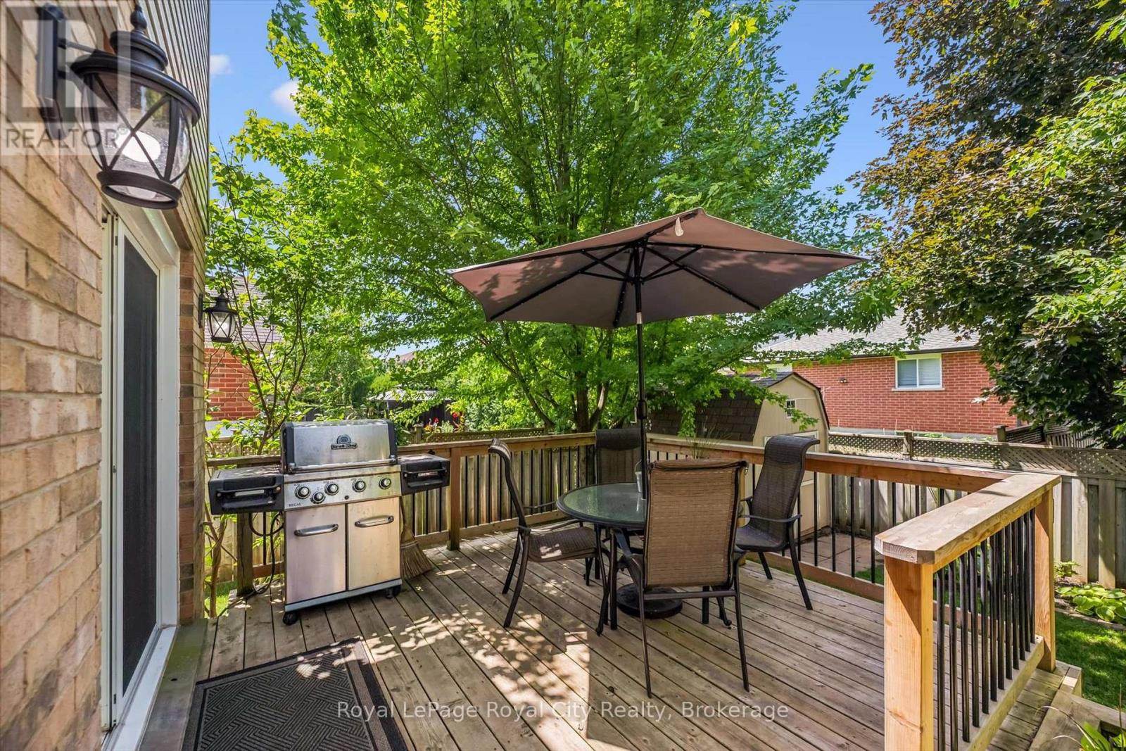 17 CARROLL CRESCENT - 43