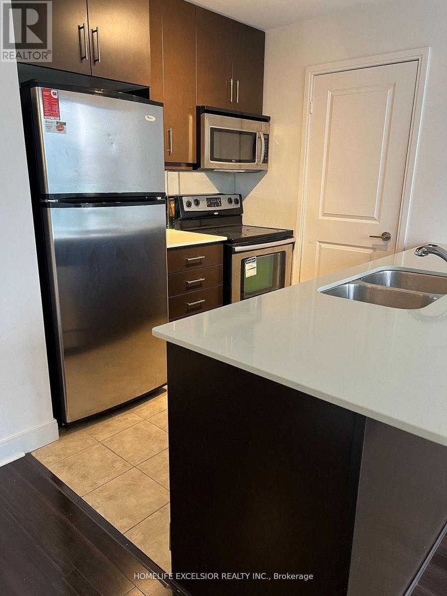 #419 4033 HURONTARIO STREET - 5
