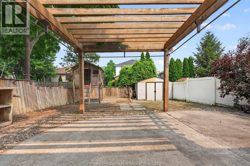 828 MICHAEL DRIVE - 28