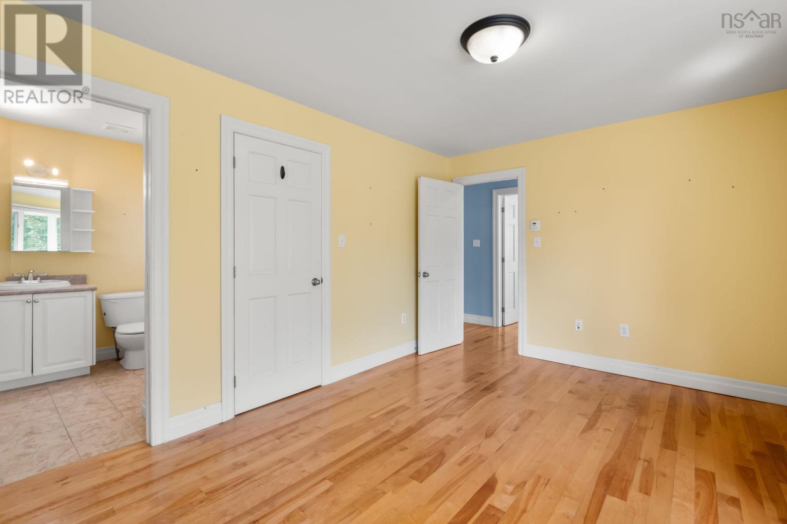 Property 31 of 49 of 925 Winwick Road