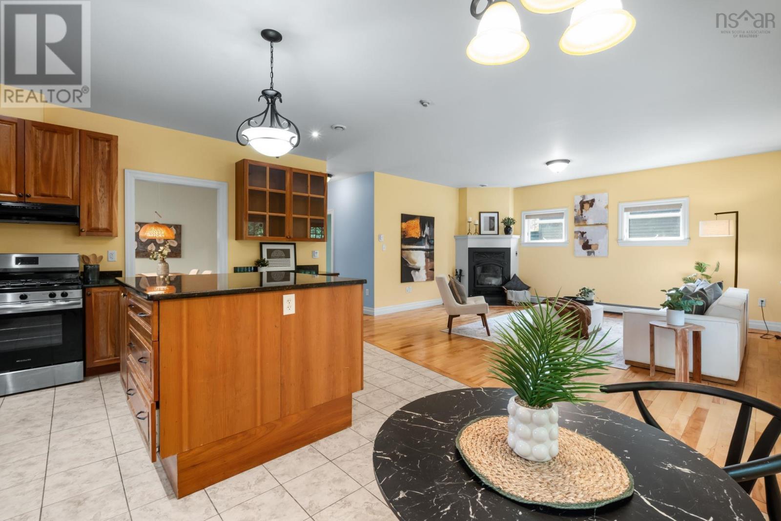 Property 17 of 49 of 925 Winwick Road