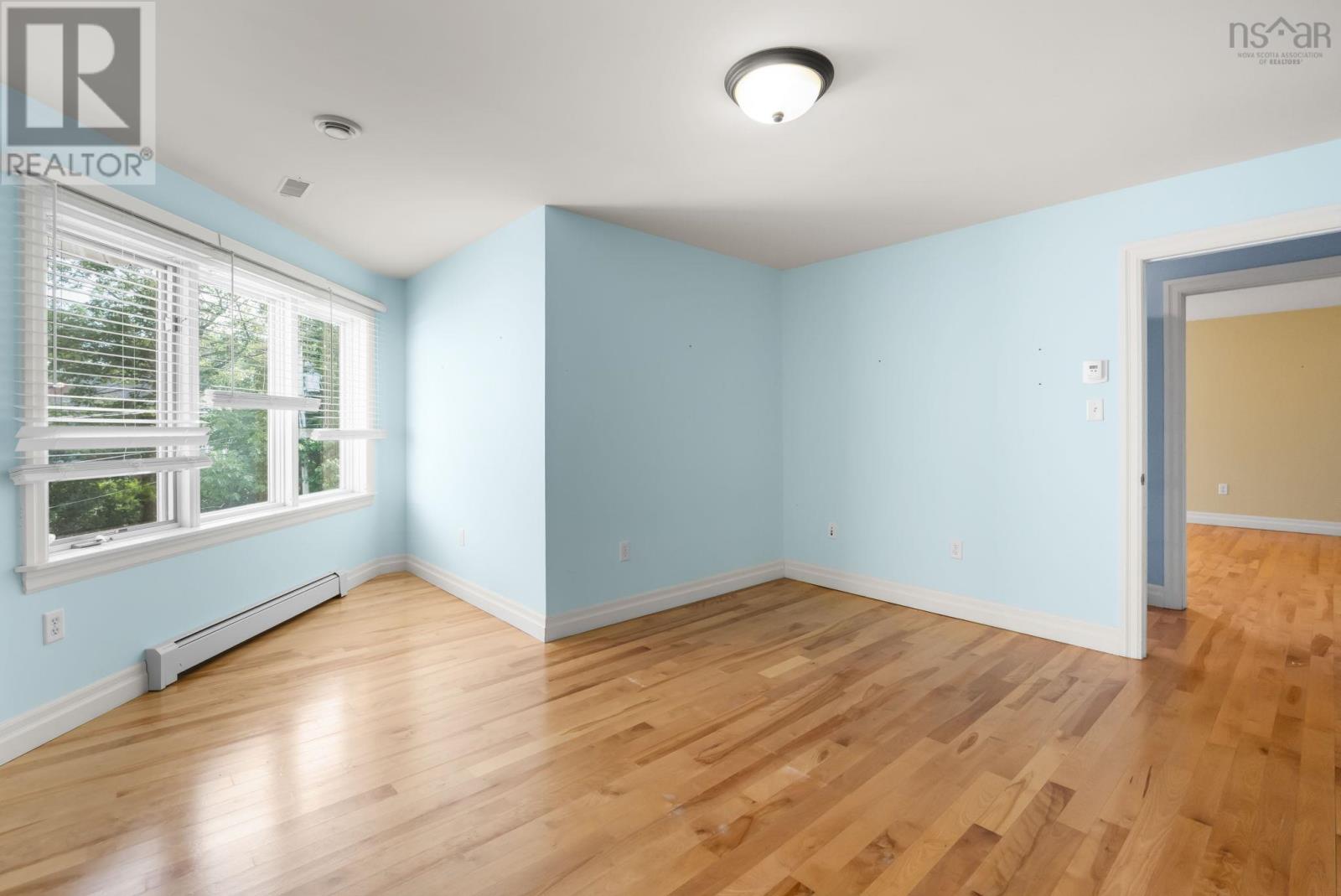 925 Winwick Road - 30