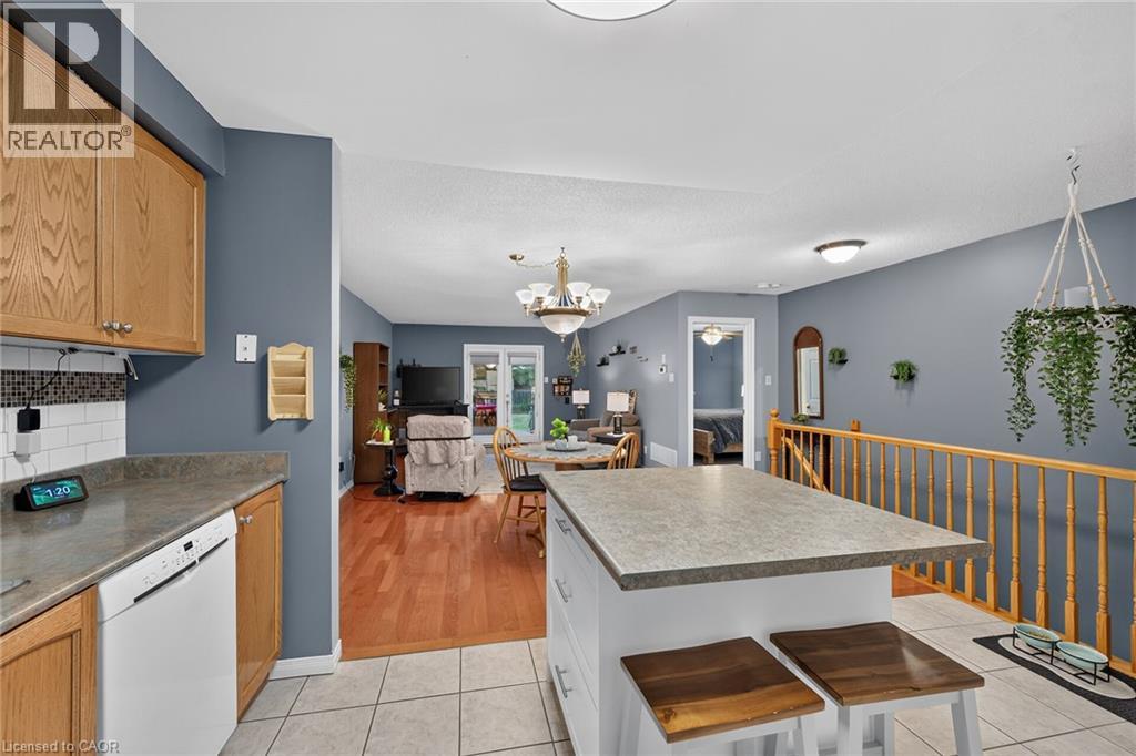 #26 40 BRAEMAR Avenue - Image 12