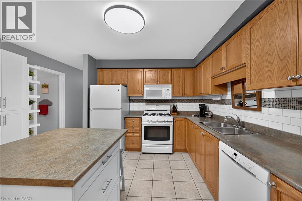 #26 40 BRAEMAR Avenue - Image 10