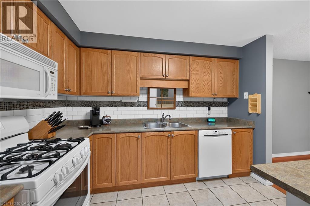 #26 40 BRAEMAR Avenue - Image 11
