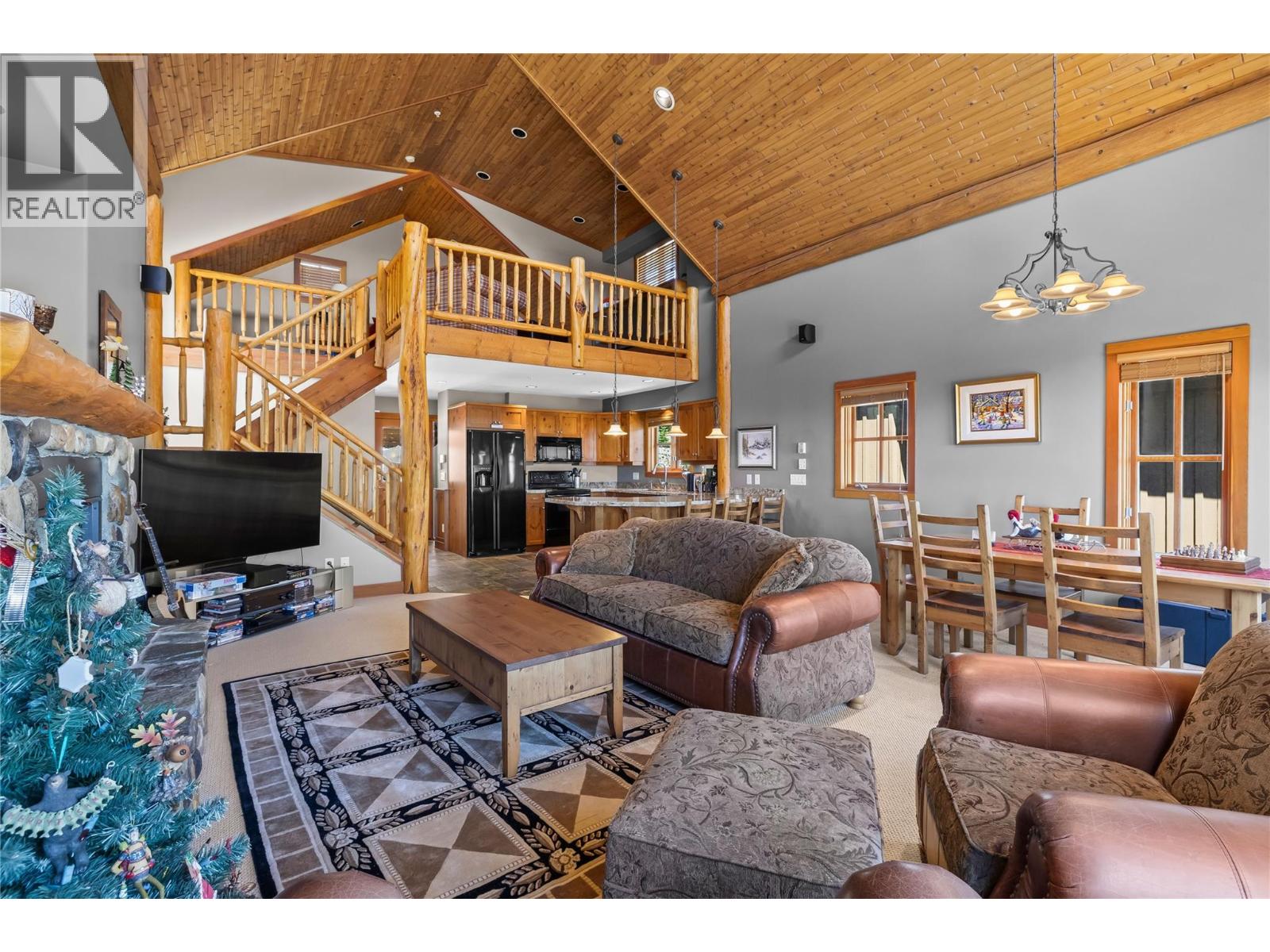 #14 360 Whitehorse Lane - 10