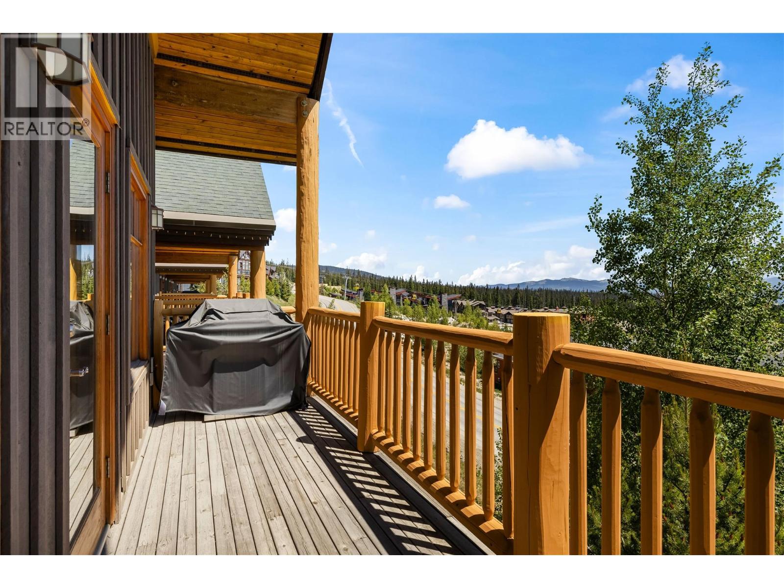 #14 360 Whitehorse Lane - 11