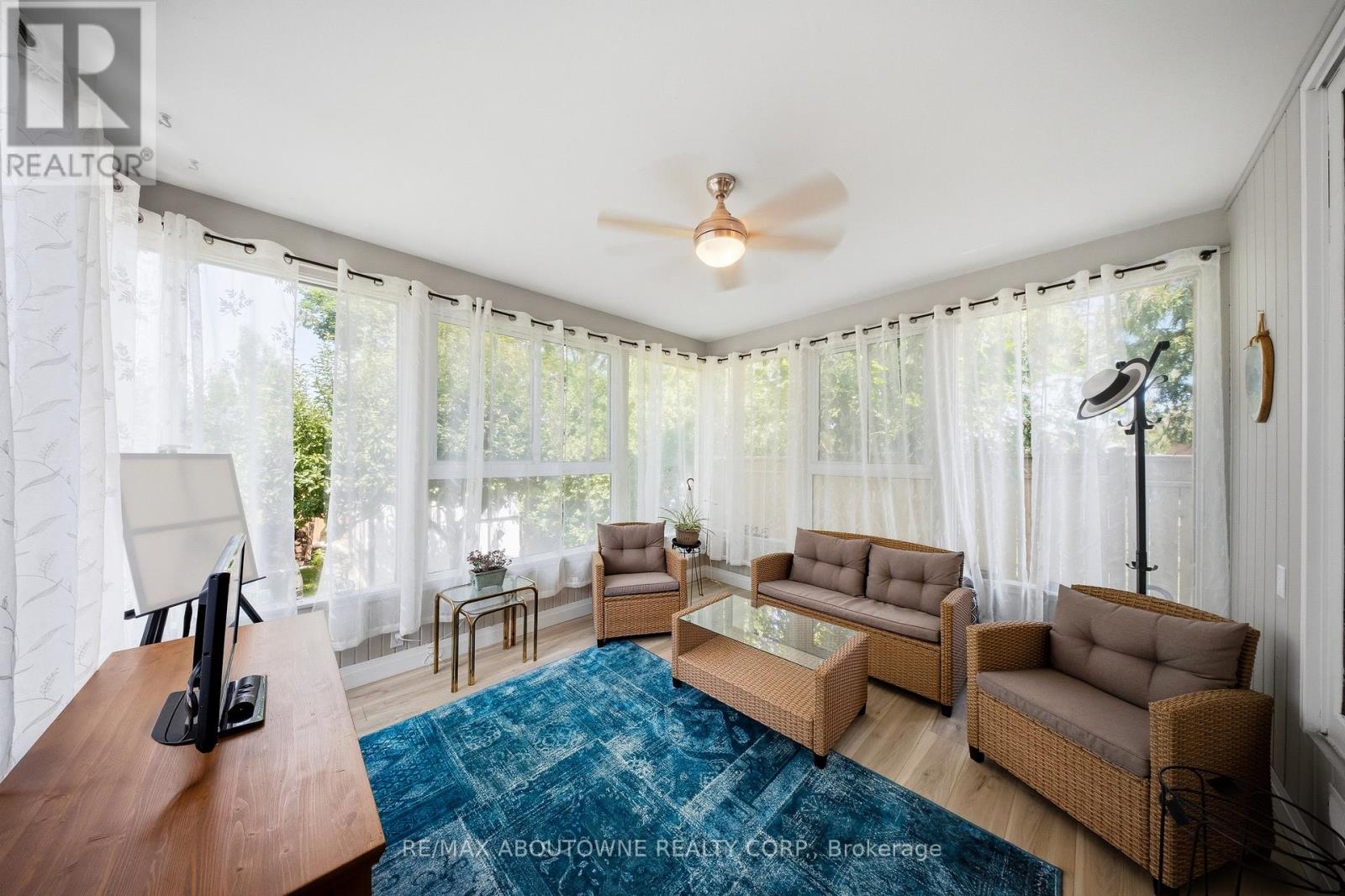 154 LAKESIDE DRIVE - Image 10
