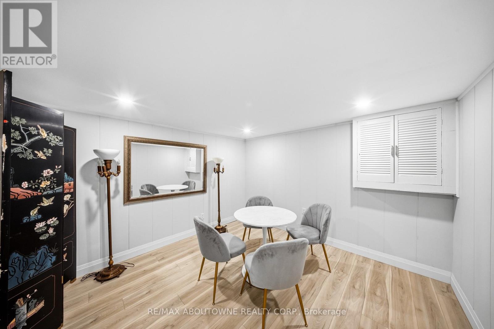 154 LAKESIDE DRIVE - Image 24