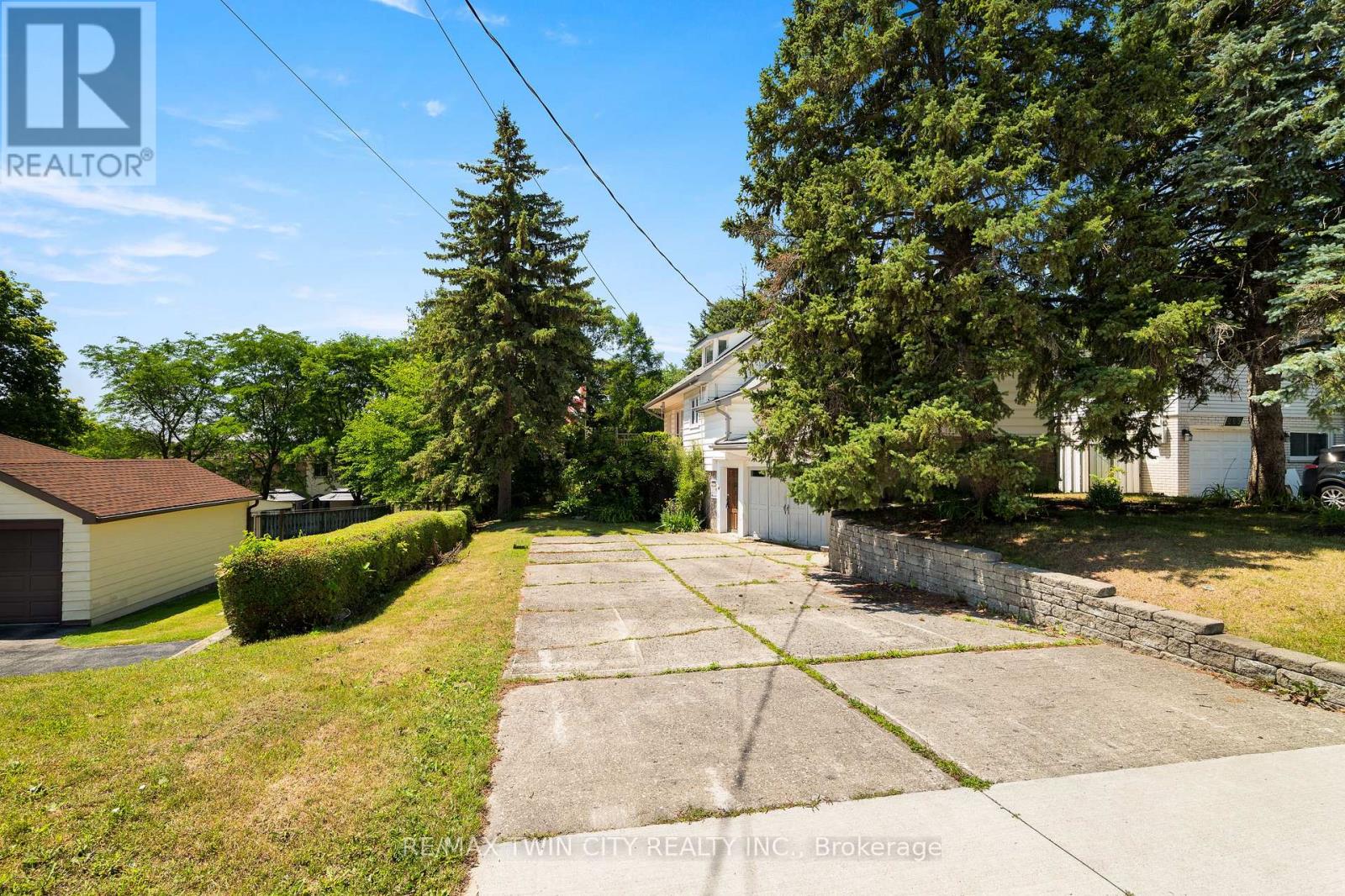 273 THALER AVENUE - Image 31