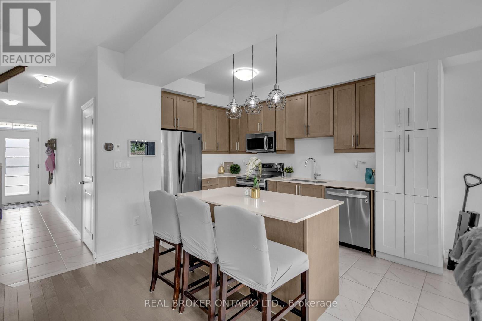 26 BAKER LANE - Image 10