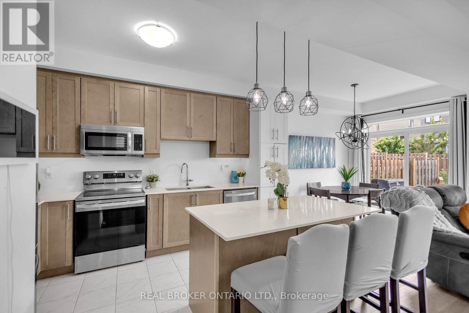 26 BAKER LANE - Image 11