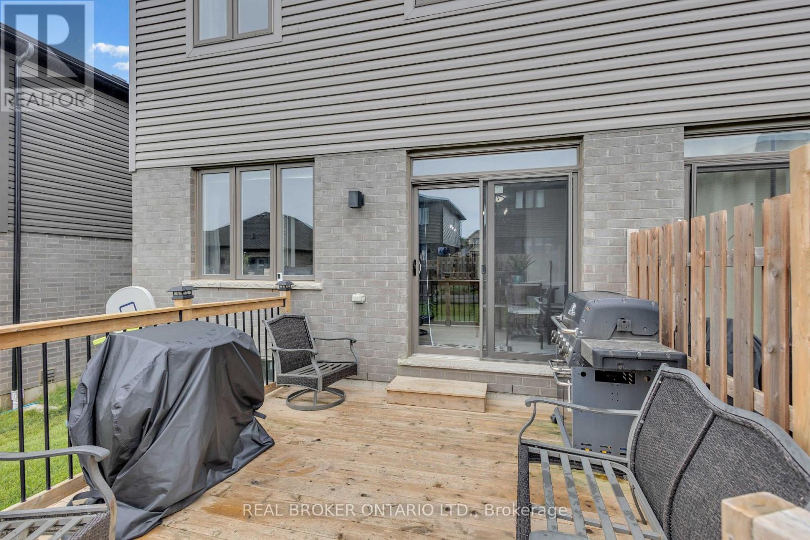 26 BAKER LANE - Image 35