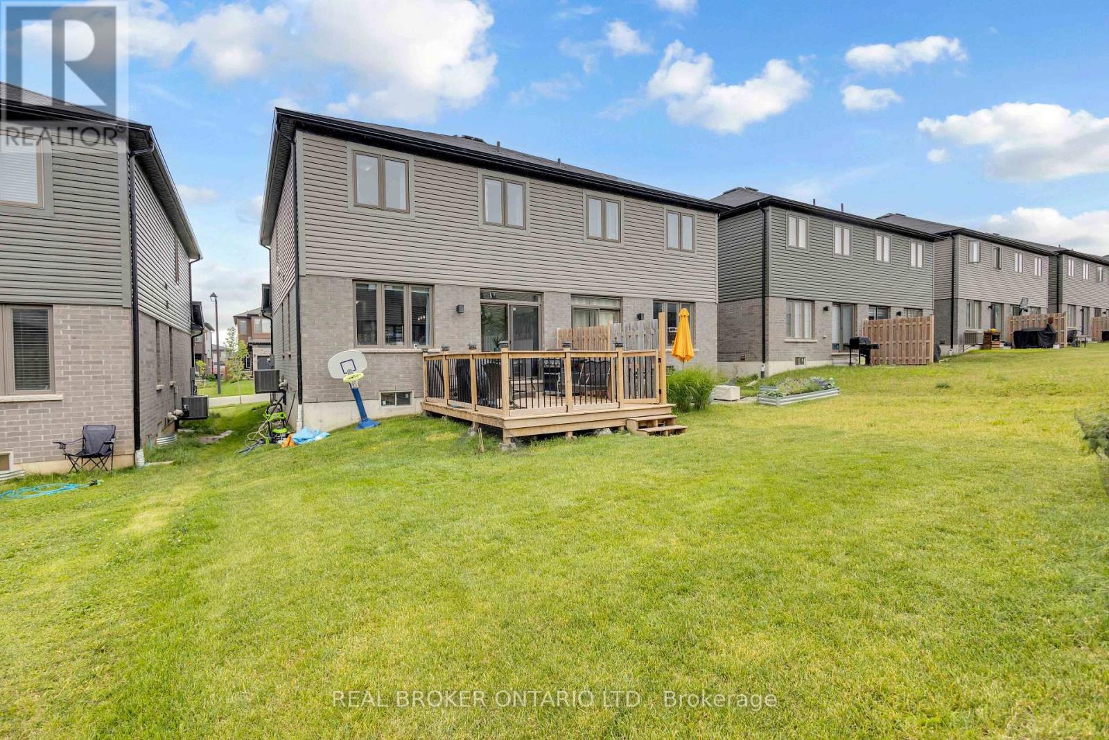 26 BAKER LANE - Image 37