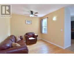 Bathroom - 180 Province Street N, Hamilton, ON L8H4H8 Photo 7