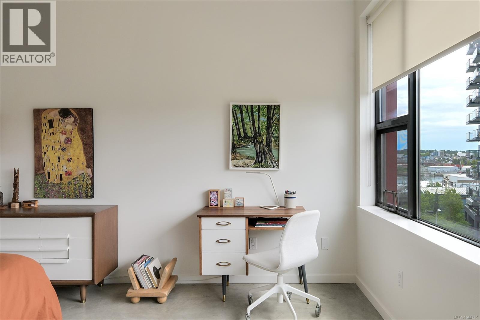 #303 455 Sitkum Rd - 24
