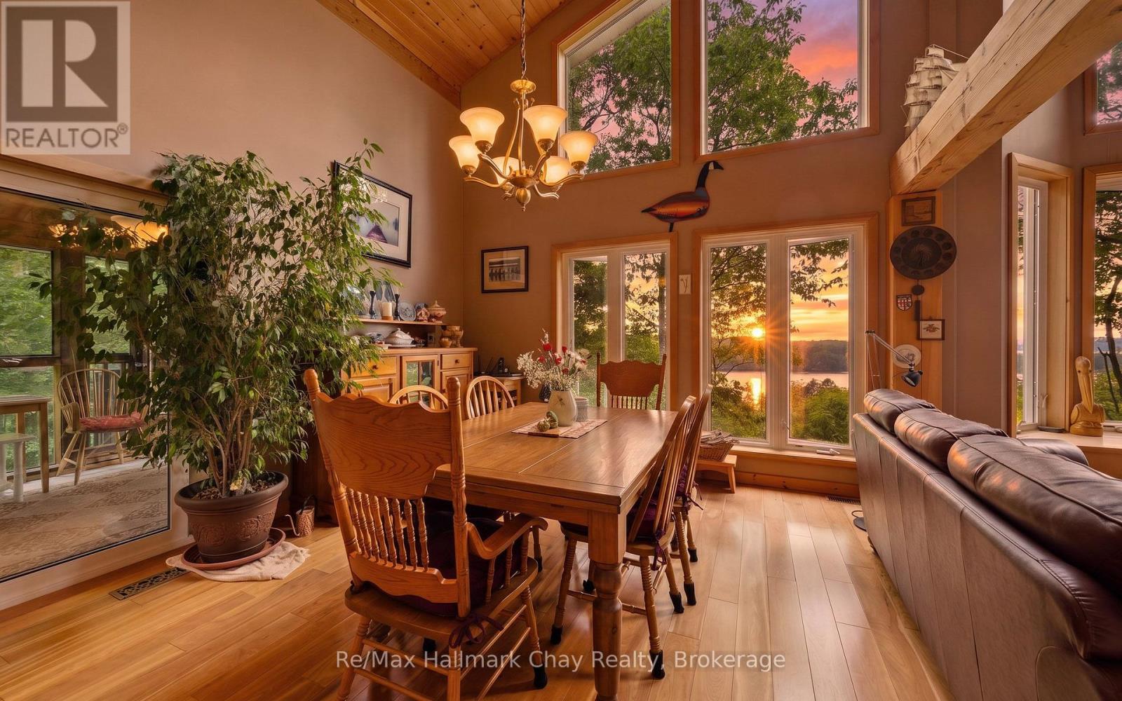 1497 FOX POINT ROAD - Image 6