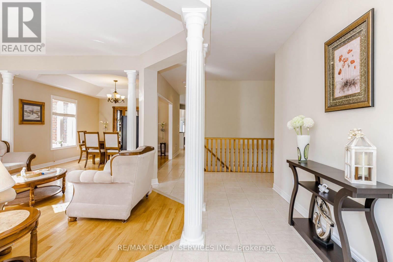 128 VALLEYWOOD BOULEVARD - 7