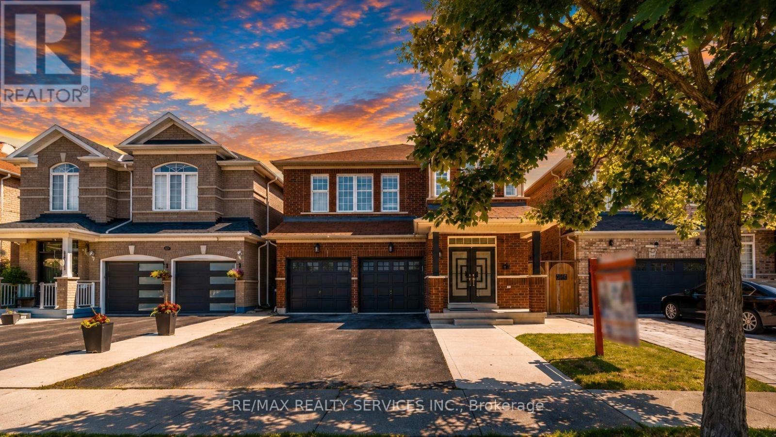 61 SUGARCANE AVENUE - 1
