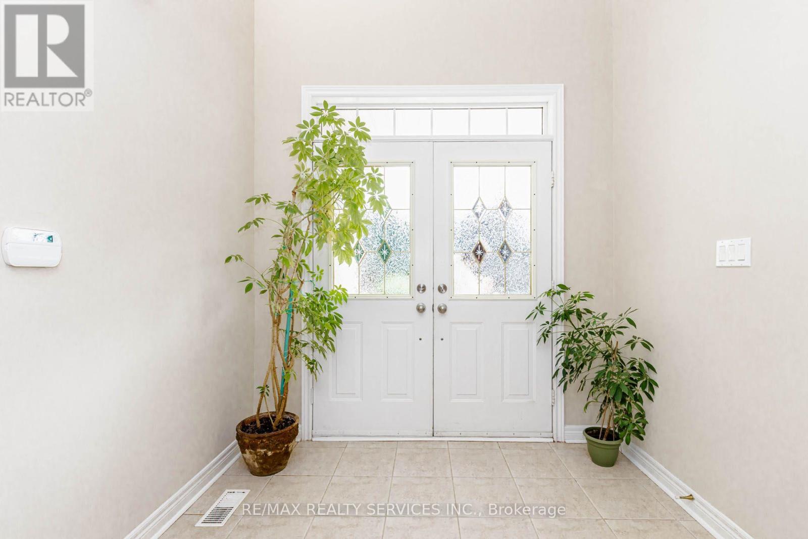 128 VALLEYWOOD BOULEVARD - 4