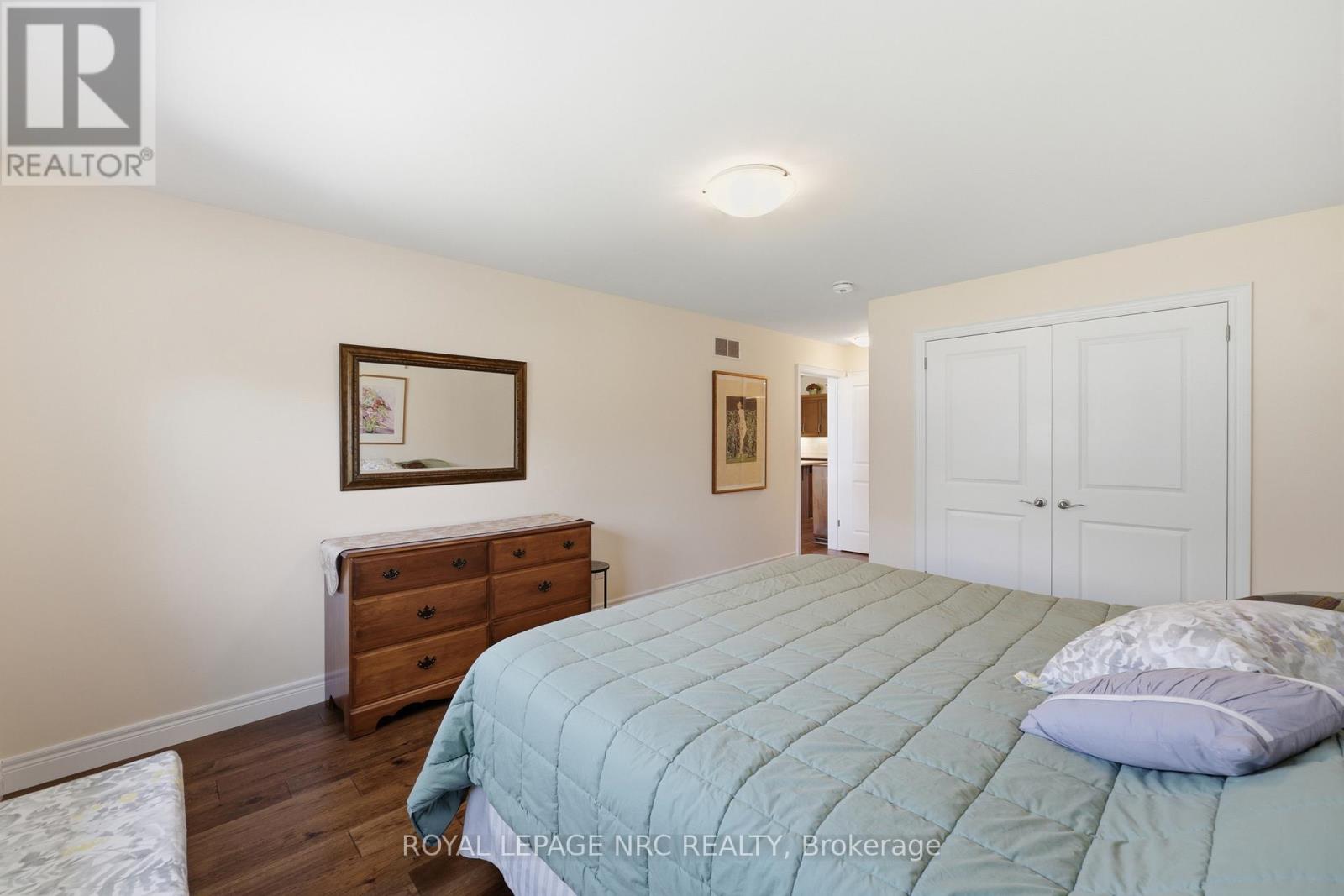 23 RICHARD CRESCENT - 20