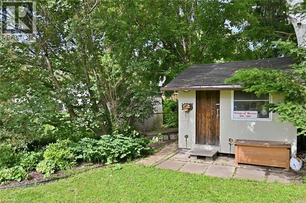 938 CLOVERLEAF Drive - 26