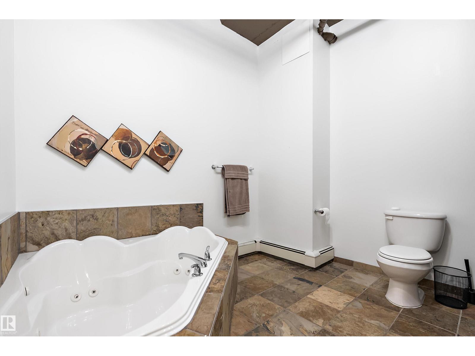 #908 10179 105 ST NW - 23