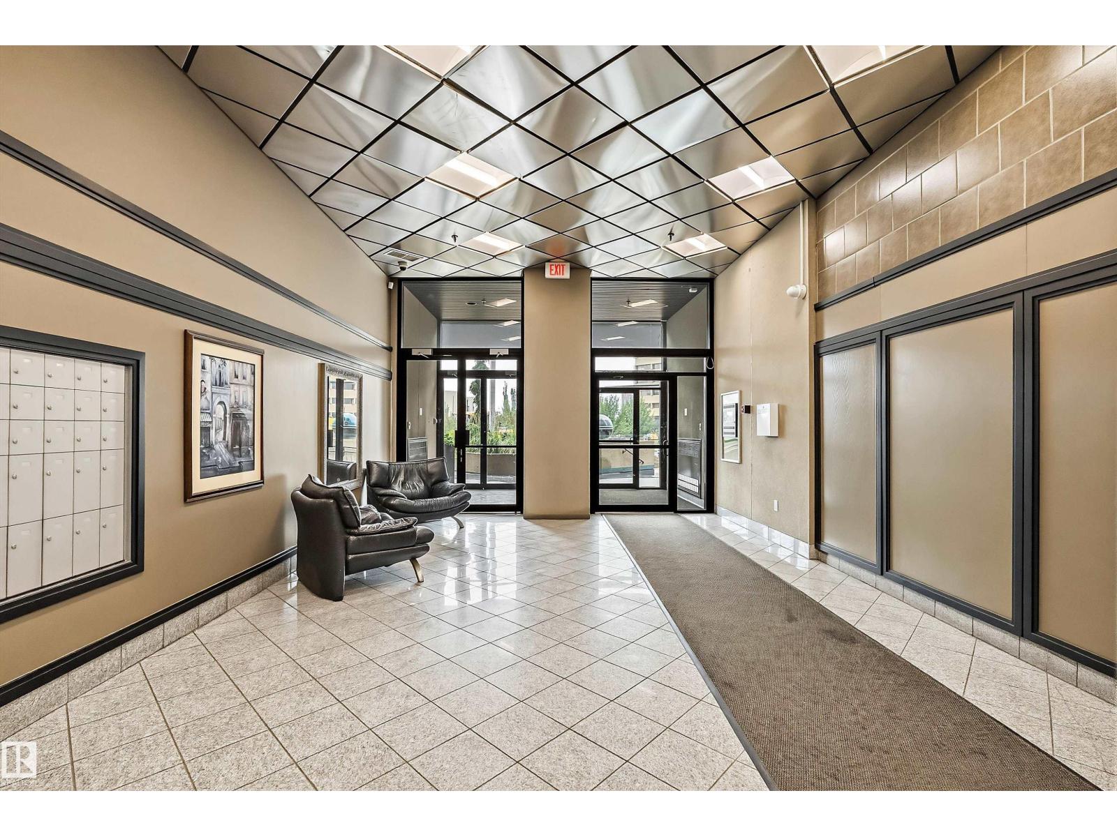 #908 10179 105 ST NW - 28