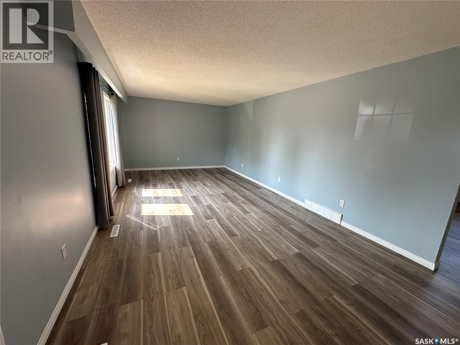 1119 103rd AVENUE - 10