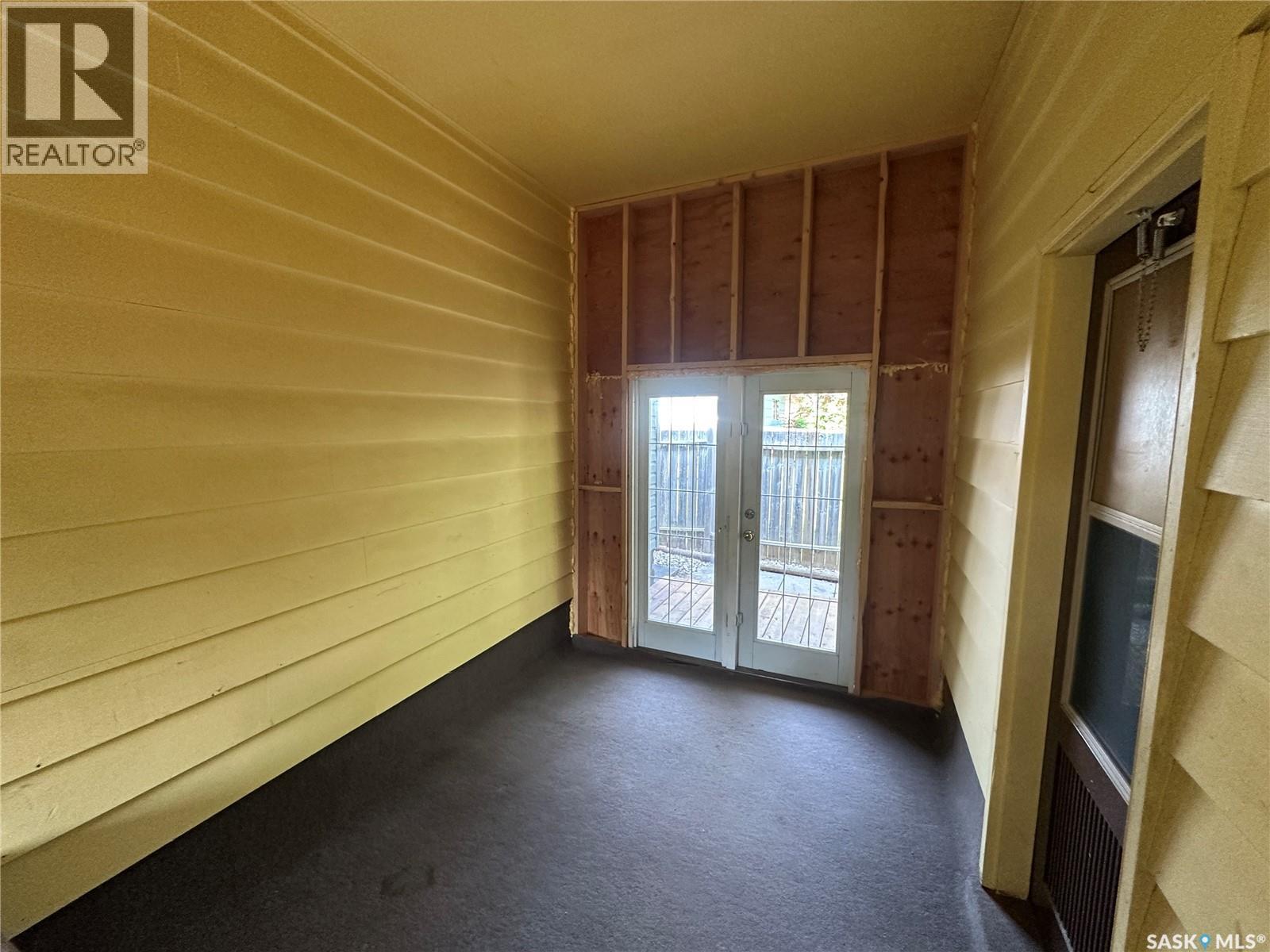 1119 103rd AVENUE - 4