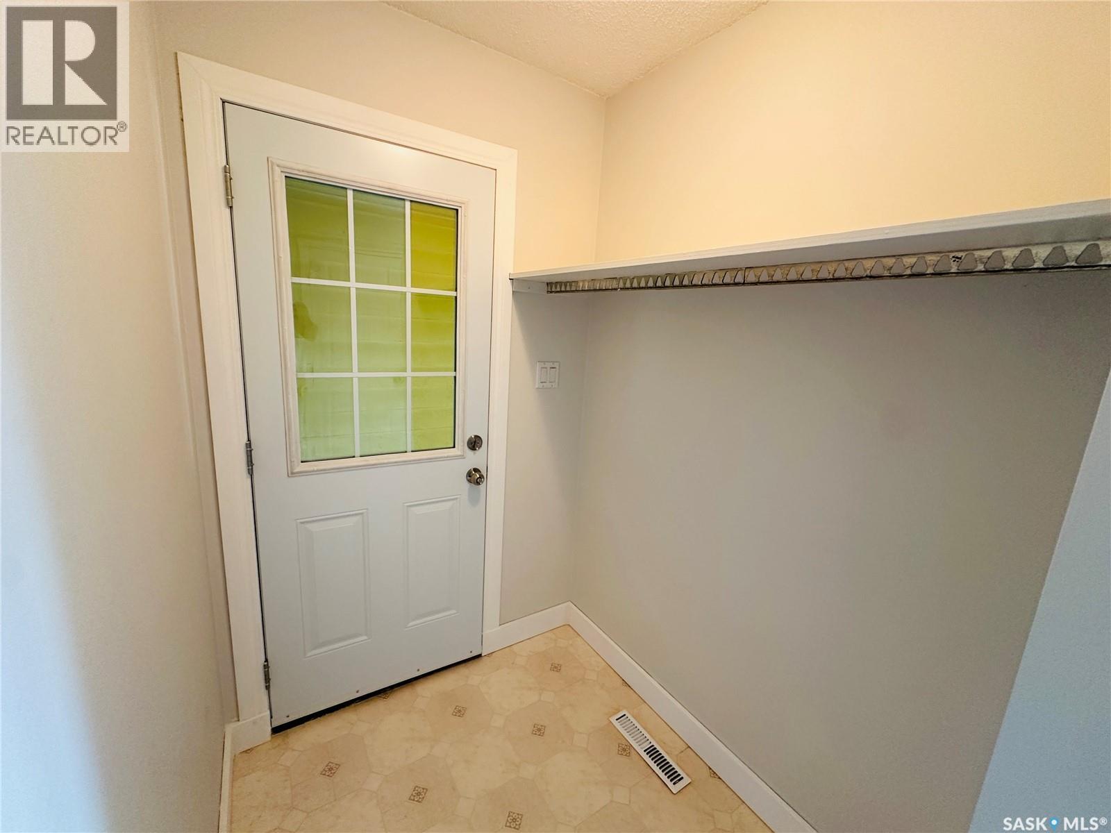 1119 103rd AVENUE - 5
