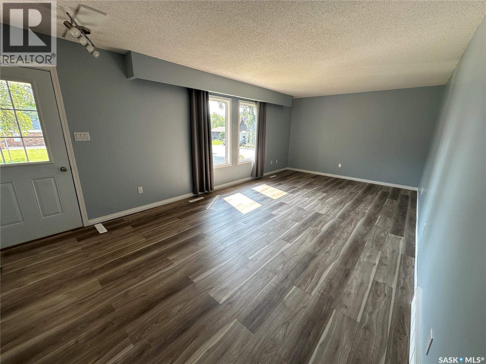1119 103rd AVENUE - 9